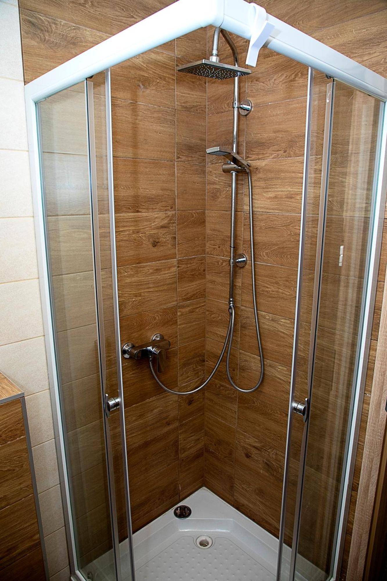 Lux Apartman Buek Buk Exterior foto